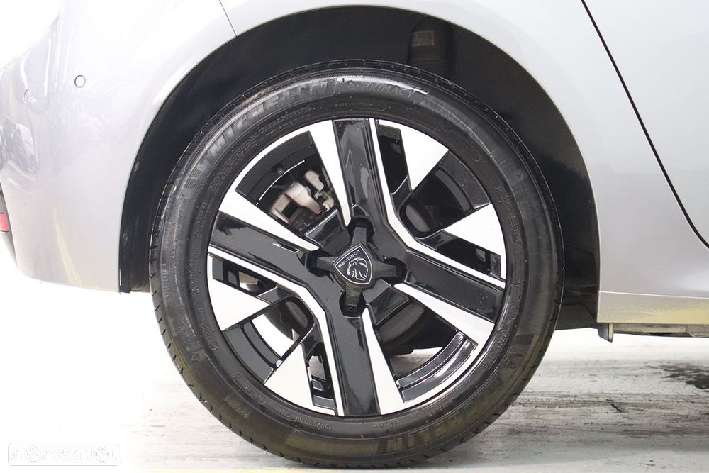 Peugeot 208 1.2 PureTech Allure - 5