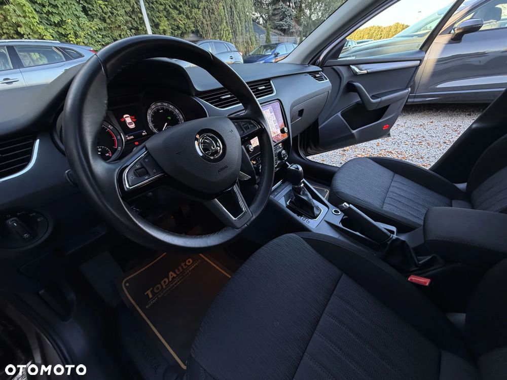 Skoda Octavia 1.5 TSI ACT Style DSG - 19