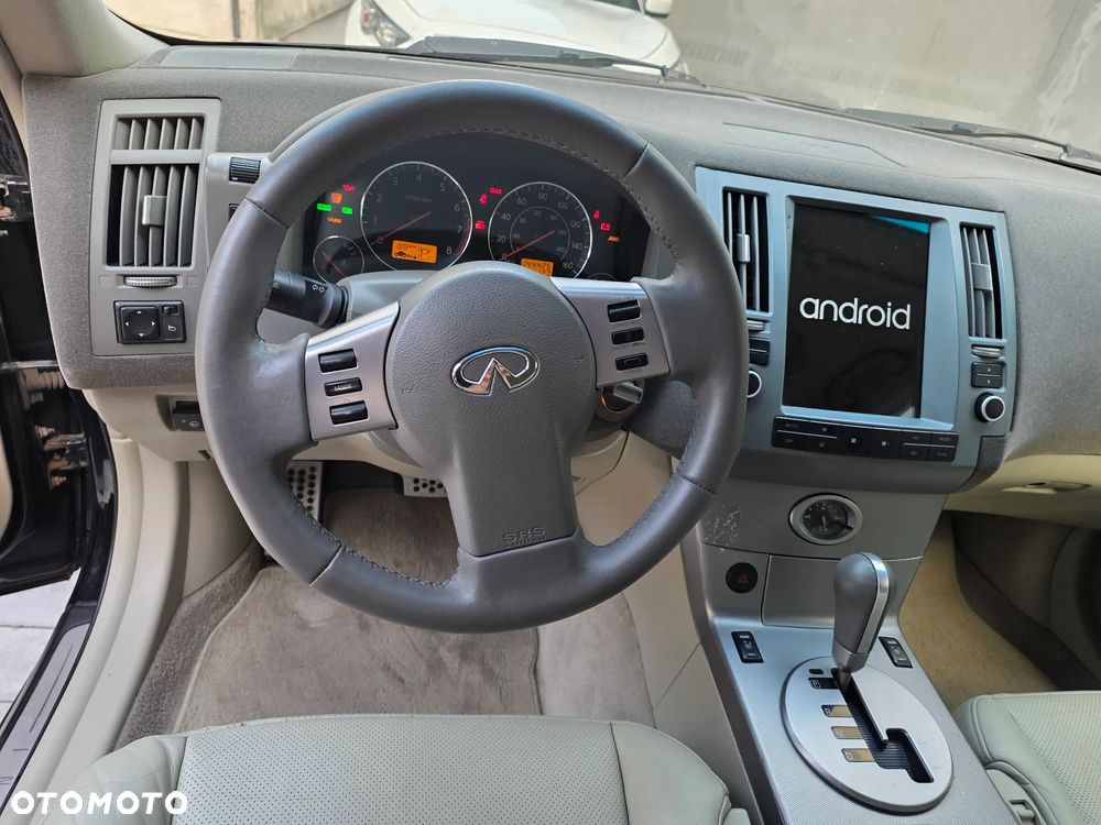 Infiniti FX FX35 - 18