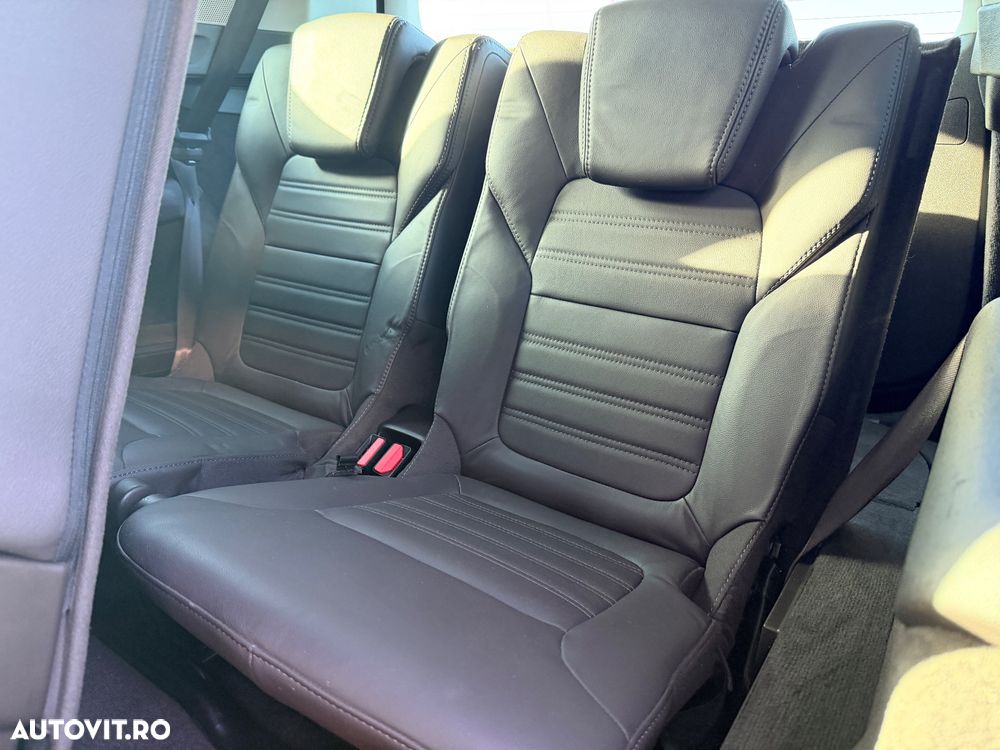 Renault Espace Energy dCi 160 EDC LIMITED - 13