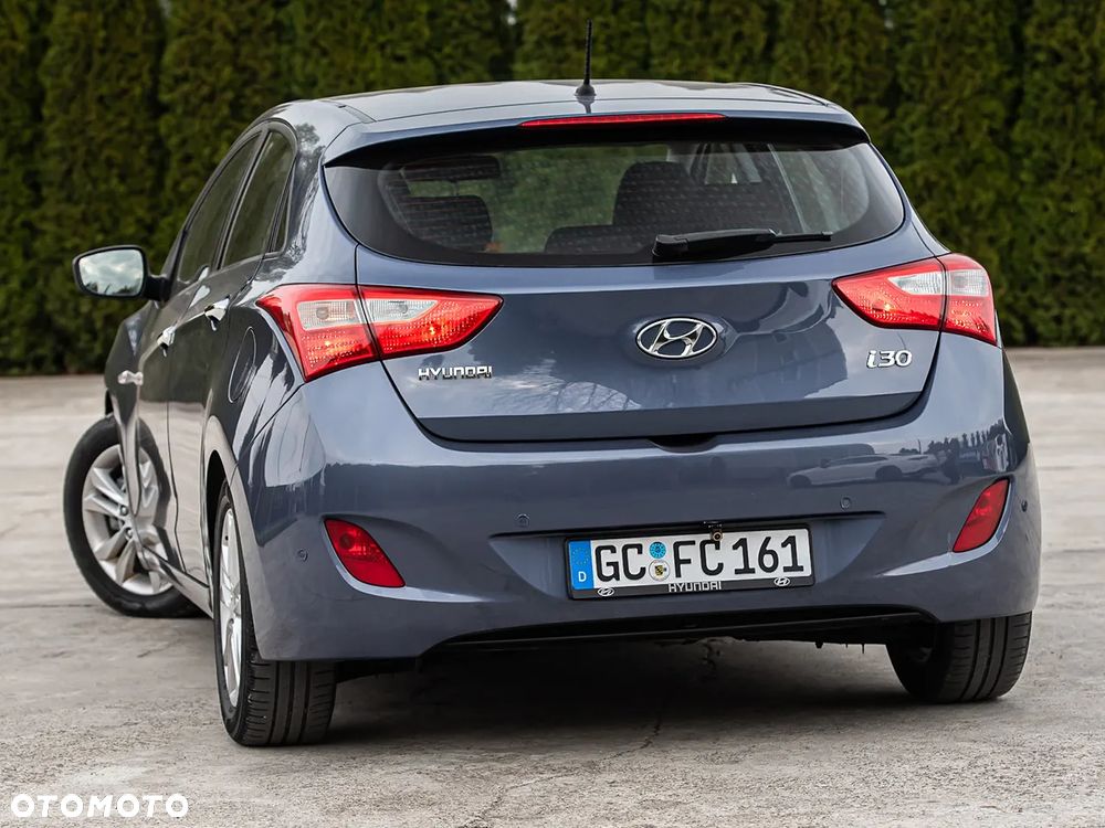 Hyundai i30 1.4 Premium - 8