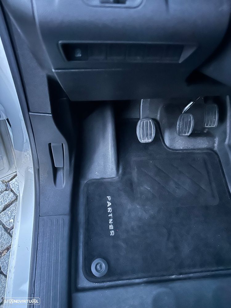 Peugeot Partner - 11