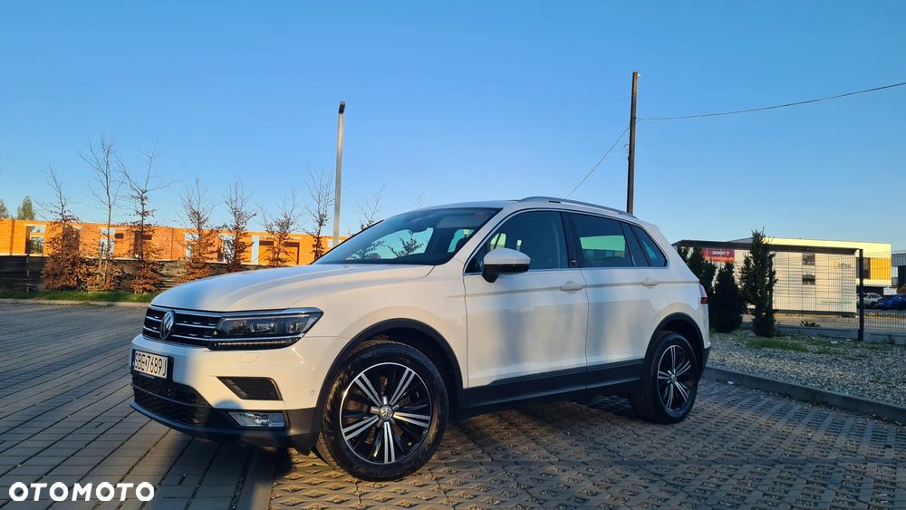 Volkswagen Tiguan 2.0 TSI 4Motion BlueMotion Technology Highline - 23