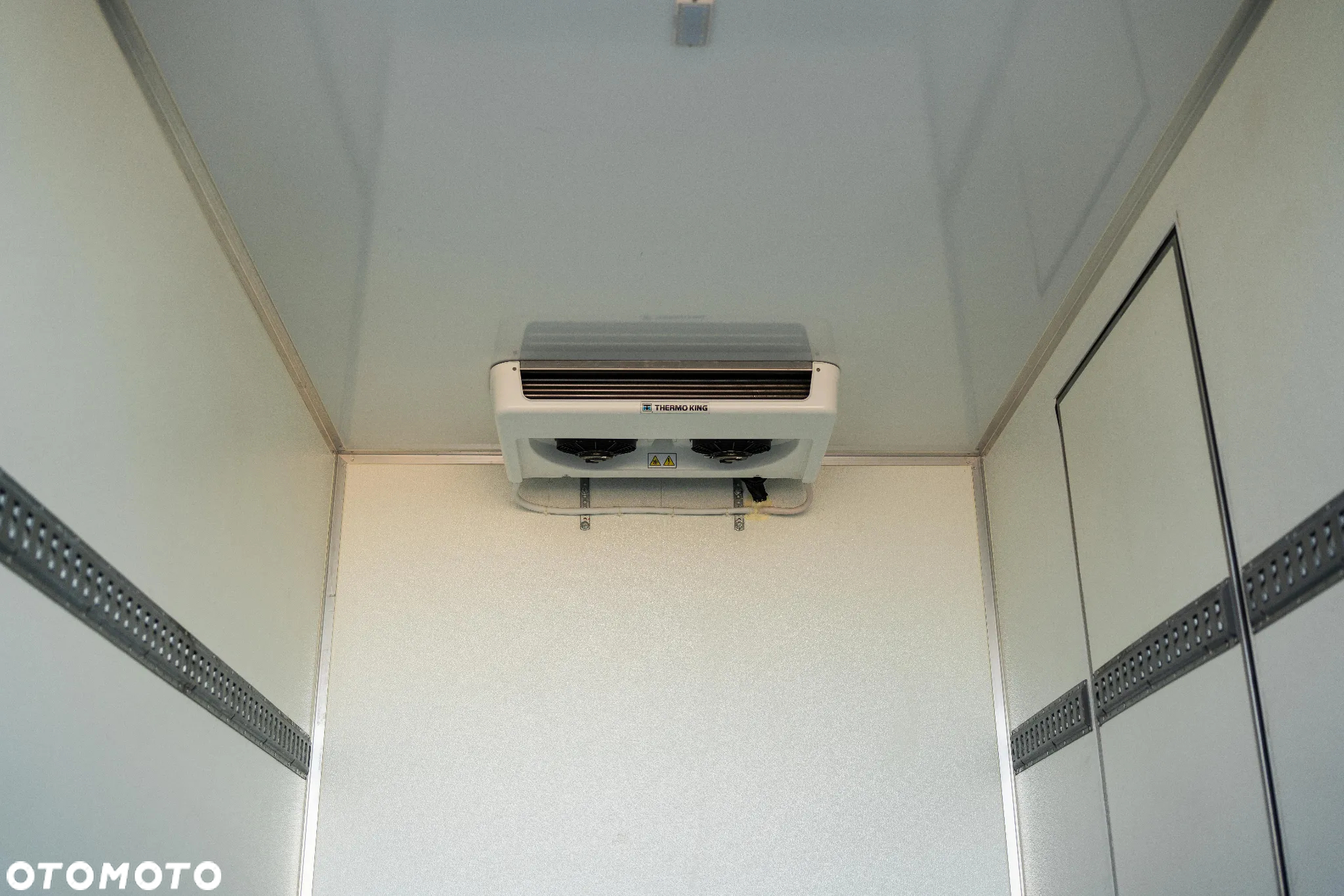 Mercedes-Benz Sprinter - 31