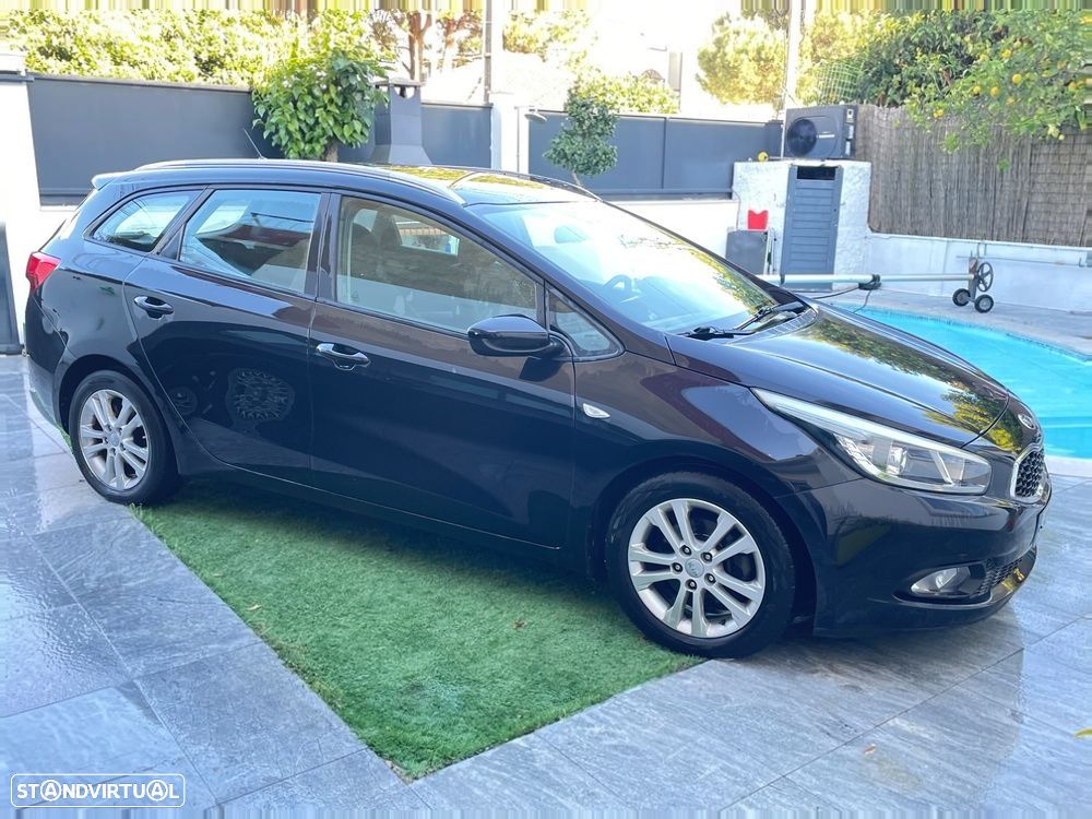 Kia Ceed SW 1.4 CRDi ECO - 15