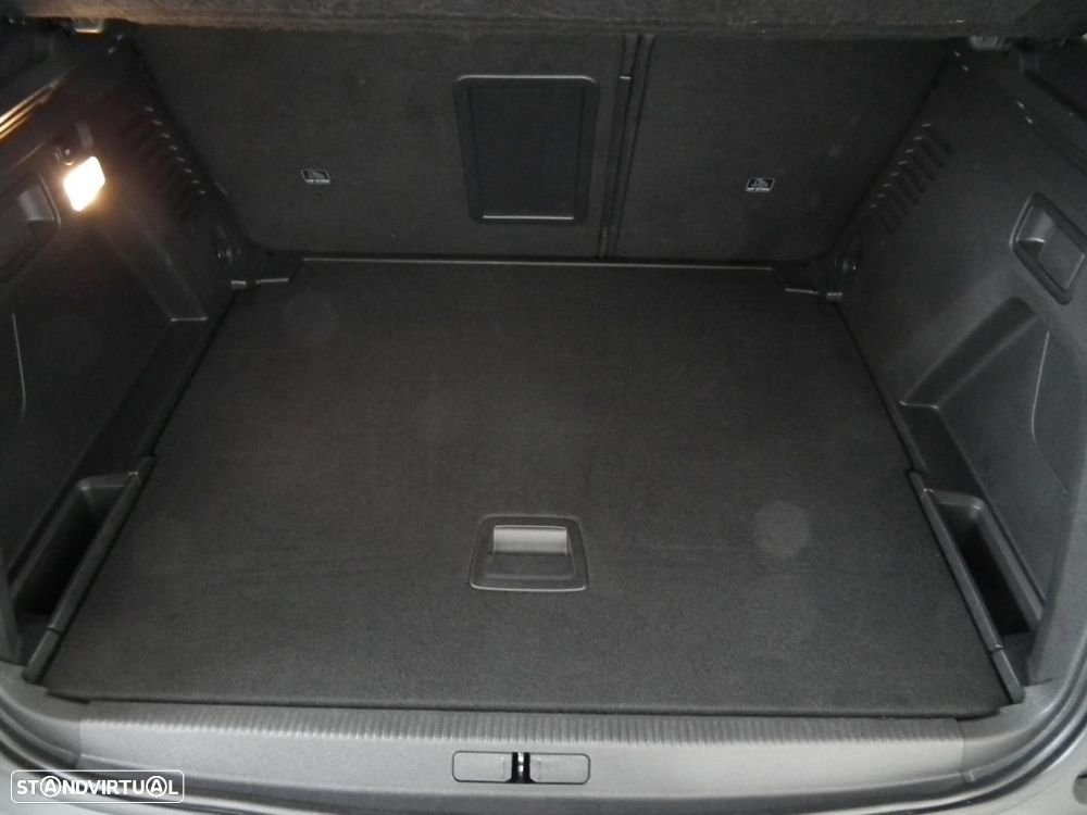 Peugeot 3008 1.5 BlueHDi Allure Pack - 17