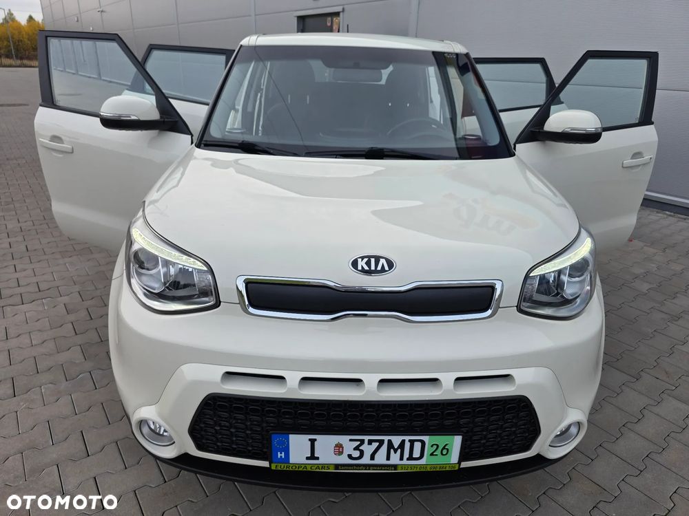 Kia Soul 1.6 GDI White&Red Edition - 31