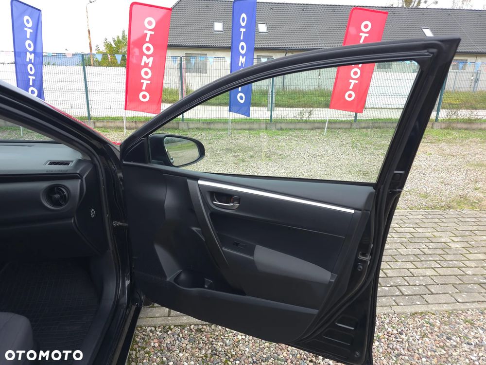 Toyota Corolla 1.6 Active EU6 - 14