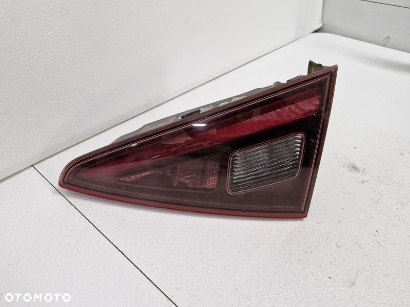 ALFA ROMEO GIULIA LAMPA PRAWY TYŁ PRAWA TYLNA W KLAPĘ 20700205 - 2