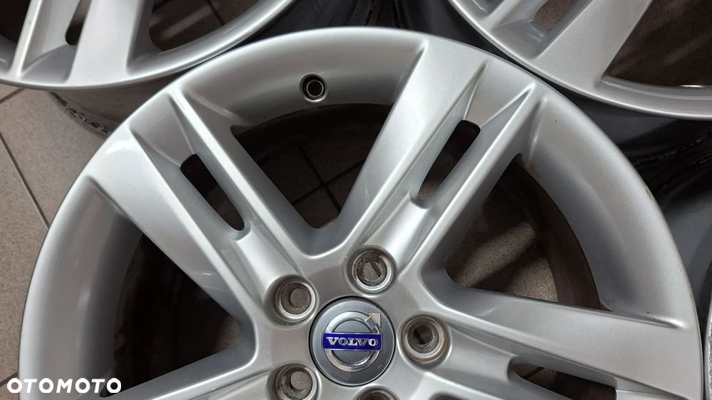 Felgi Aluminiowe 16 Volvo V60 I S60 II S80 II 5x108 ET 55 - 4
