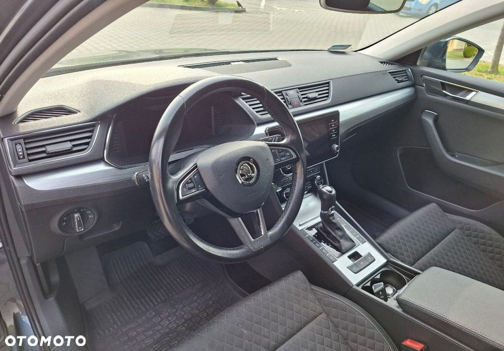 Skoda Superb - 21