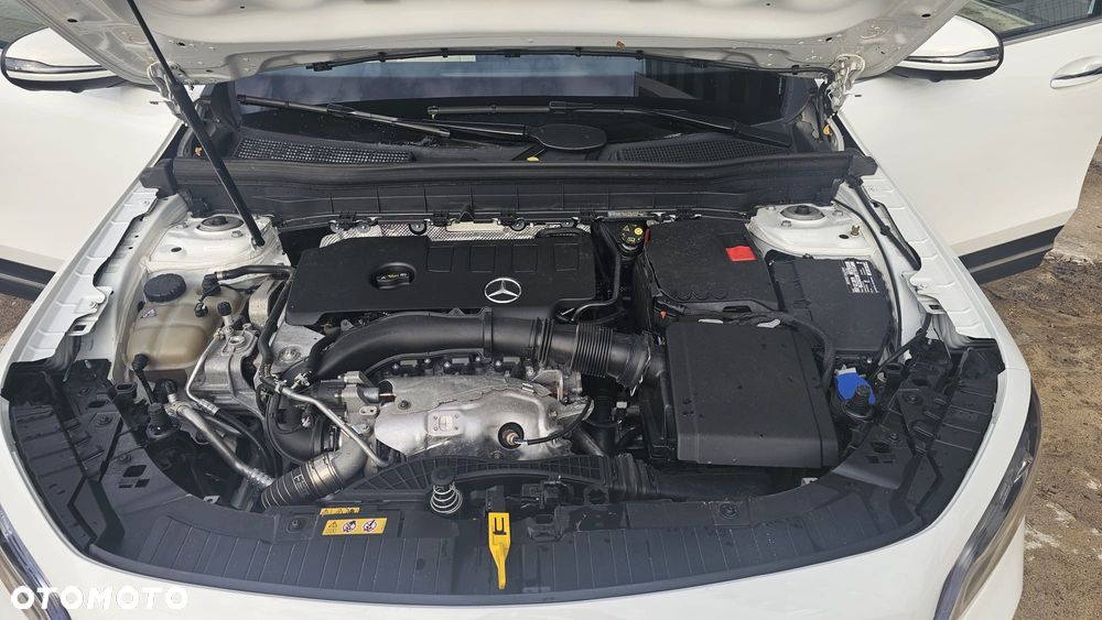 Mercedes-Benz GLB - 19