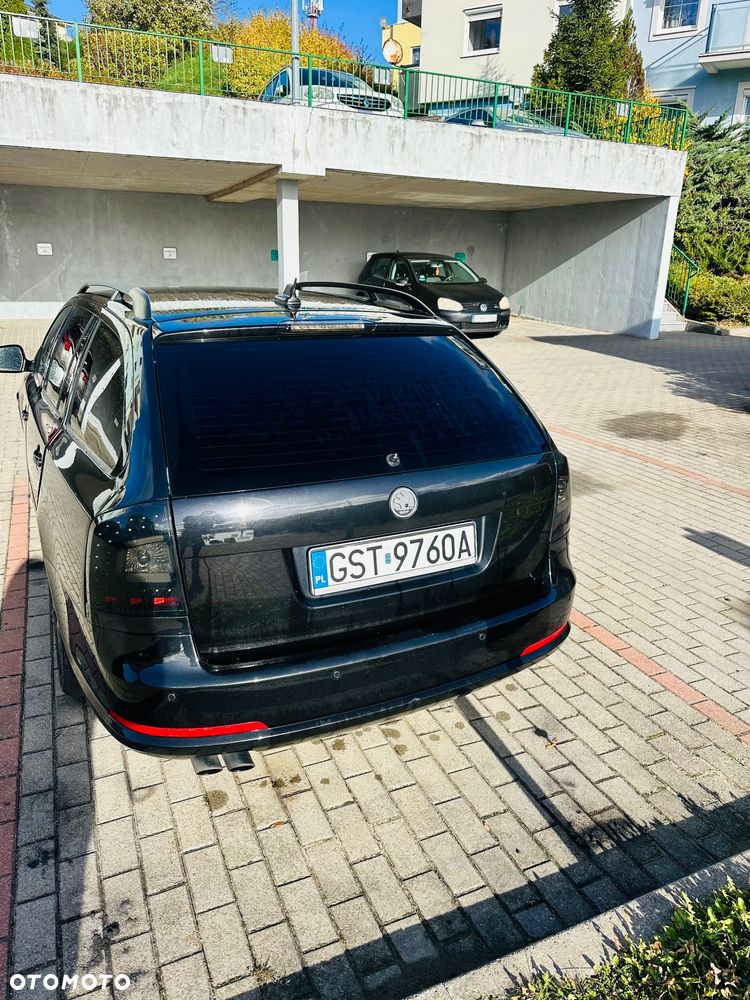 Skoda Octavia 2009 photo 4
