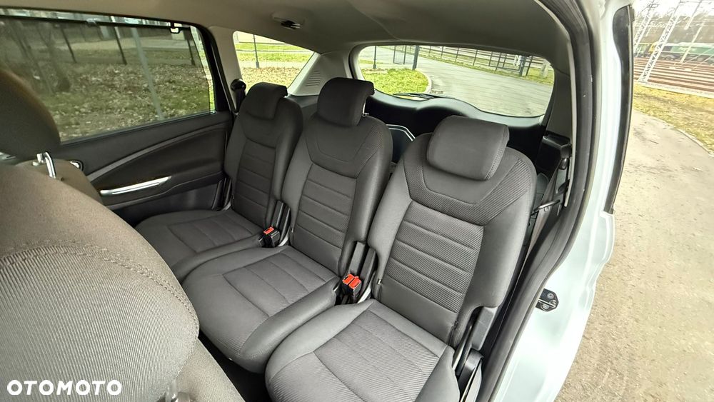 Ford S-Max 2.0 TDCi DPF Titanium - 26