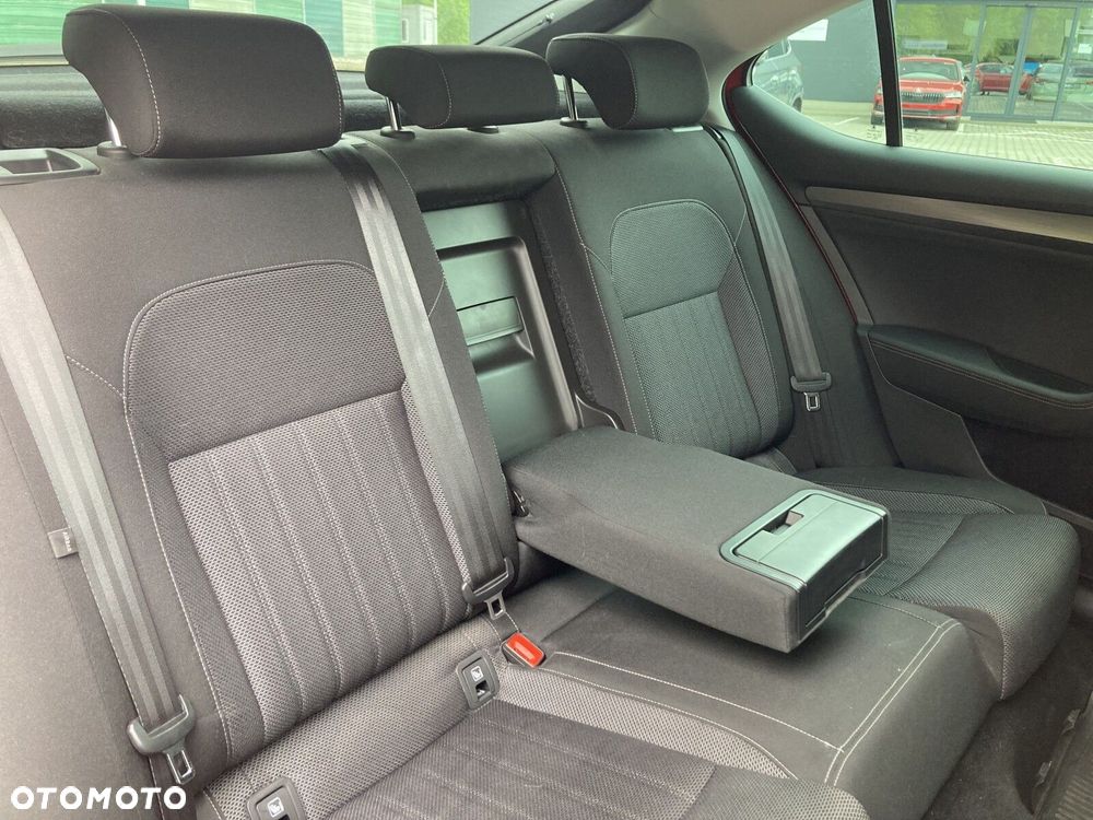 Skoda Superb 2.0 TSI Style DSG - 18