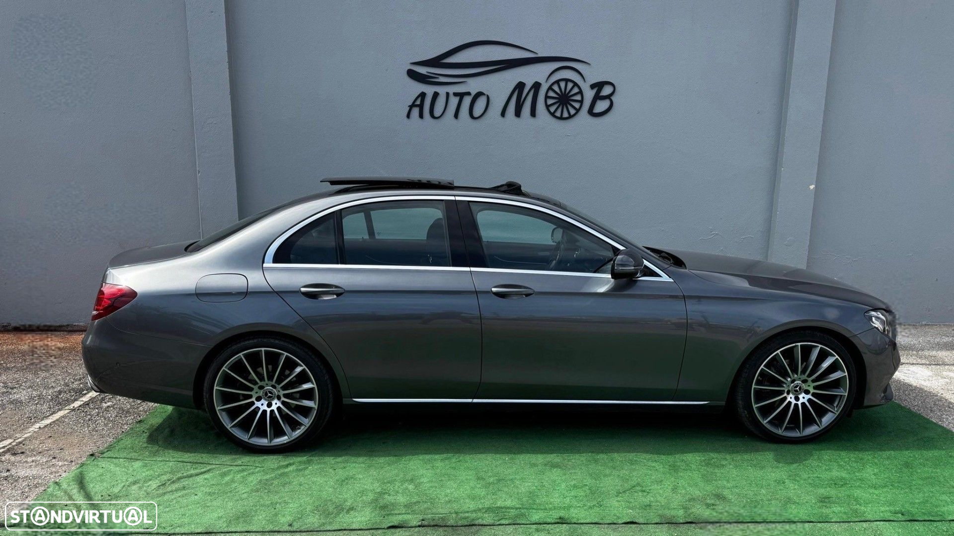 Mercedes-Benz E 220 d T 9G-TRONIC - 5