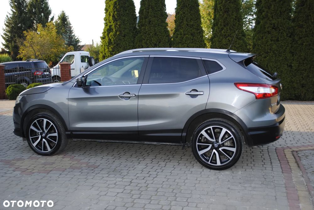 Nissan Qashqai 1.6 DCi N-Connecta - 4