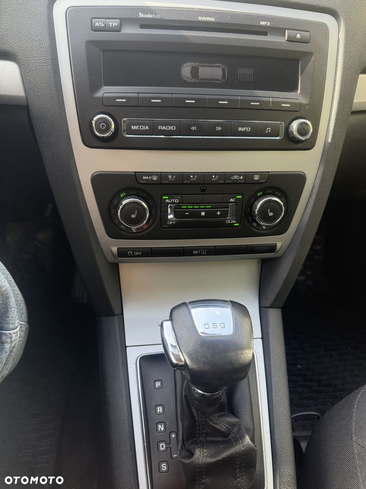 Skoda Octavia 1.4 TSI Family DSG - 22