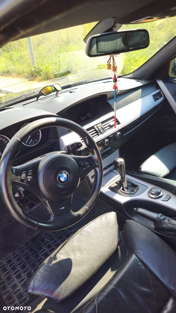 BMW Seria 5 - 25