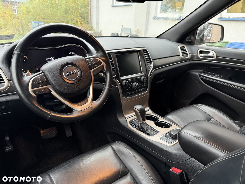 Jeep Grand Cherokee - 10
