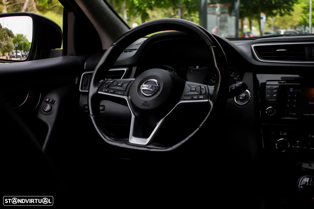 Nissan Qashqai 1.5 dCi TEKNA+ - 28