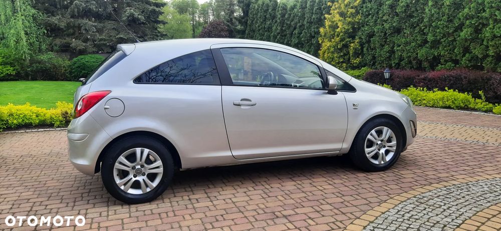 Opel Corsa - 5