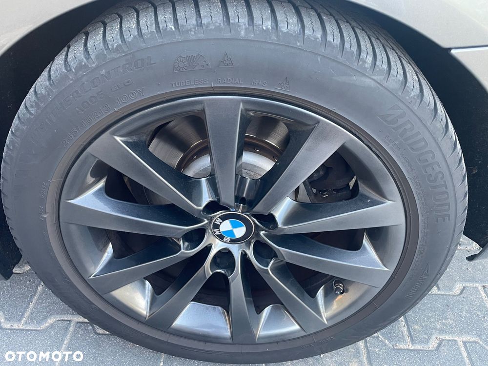 BMW Seria 5 520d Luxury Line - 13