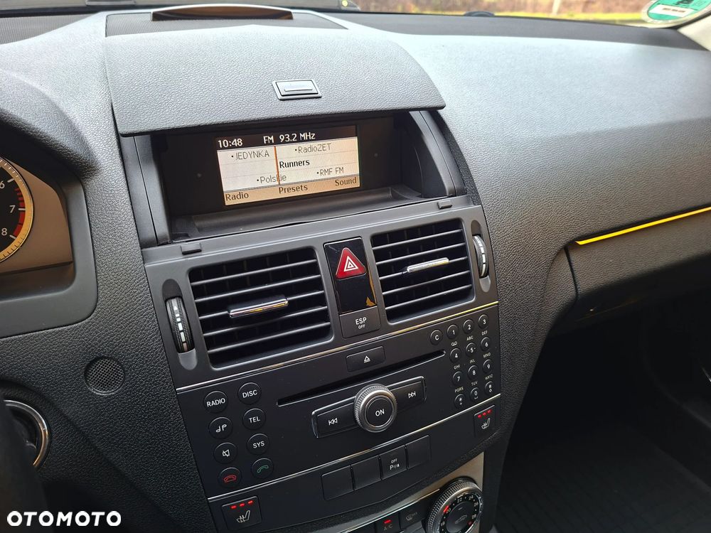 Mercedes-Benz Klasa C 180 Kompressor Avantgarde - 25