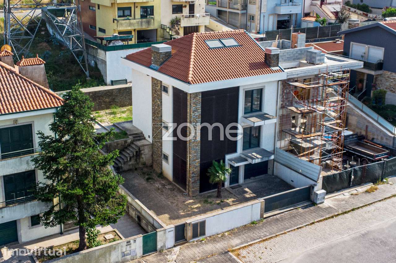 Moradia T3 em construção, para finalizar - Campo, Valongo - Grande imagem: 2/40