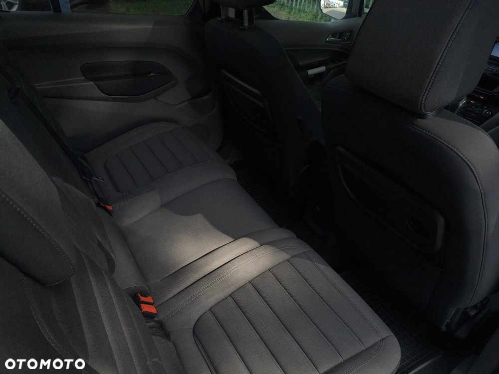 Ford Tourneo Connect Grand - 16