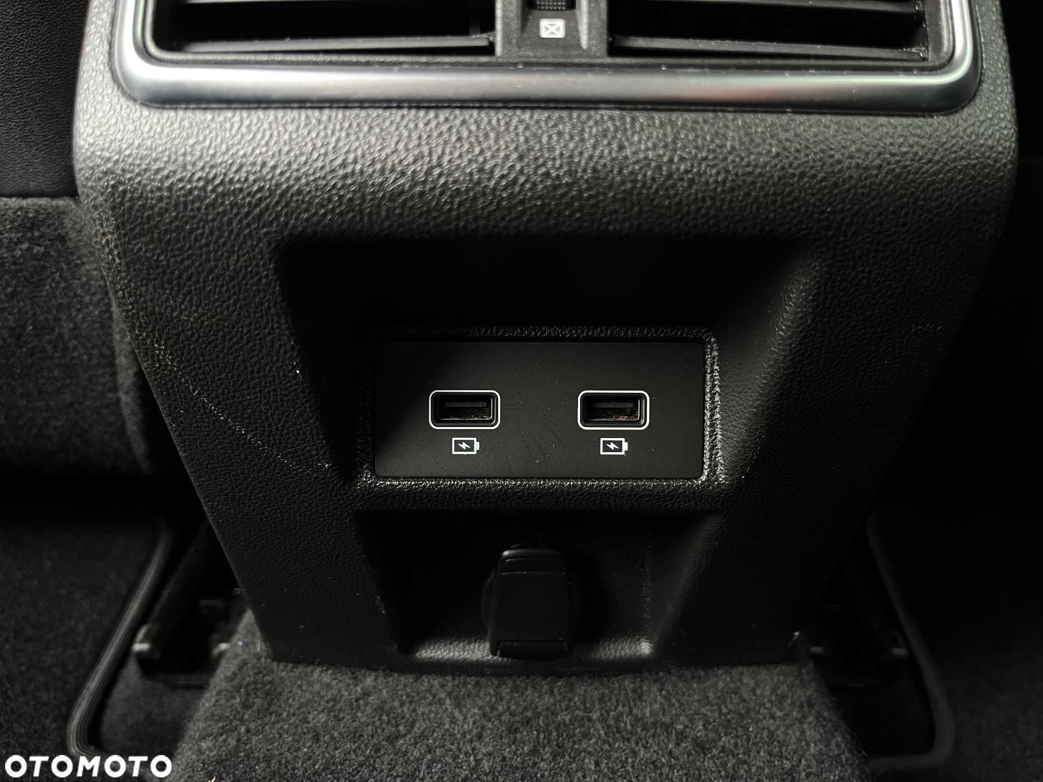 Renault Megane E-TECH Plug-in Hybrid 160 E-Tech engineered - 23