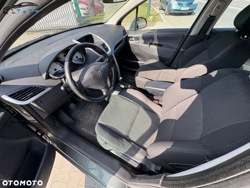 Peugeot 207 1.6 VTi Premium - 18