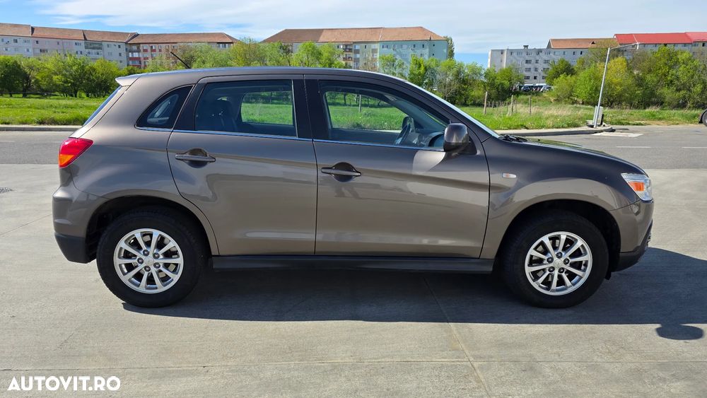 Mitsubishi ASX 1.8 DI-D 2WD Intro Edition - 7