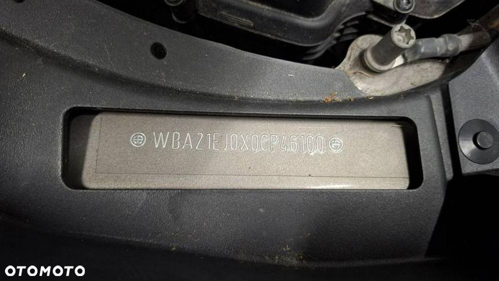 BMW Seria 7 - 20
