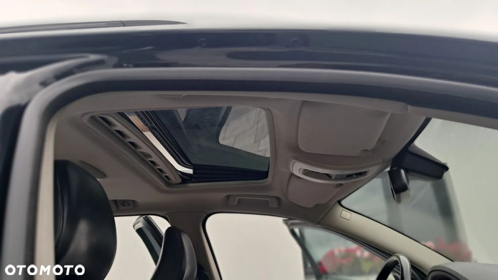 Volvo V70 2.0D Summum - 12