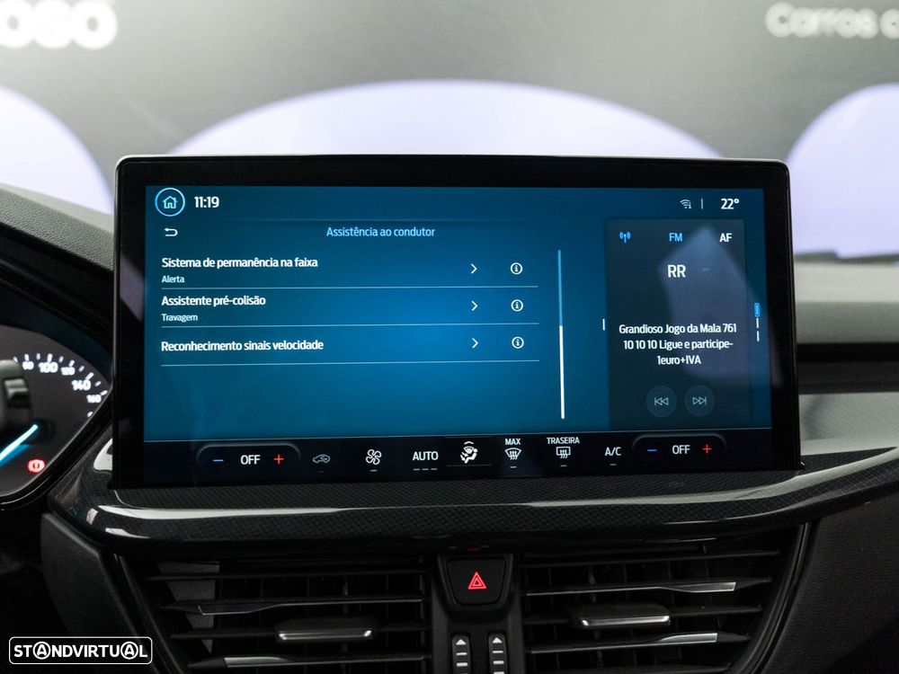 Ford Focus 1.0 EcoBoost MHEV ST-Line - 35