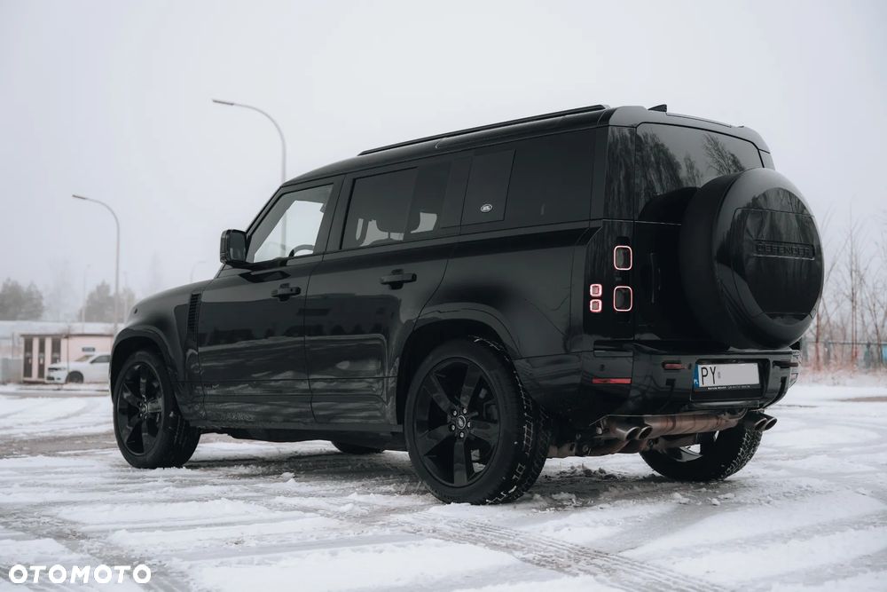 Land Rover Defender - 4