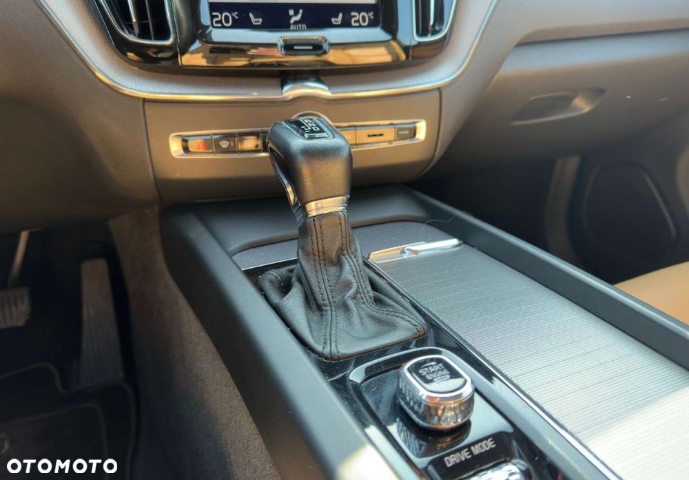 Volvo XC 60 - 17