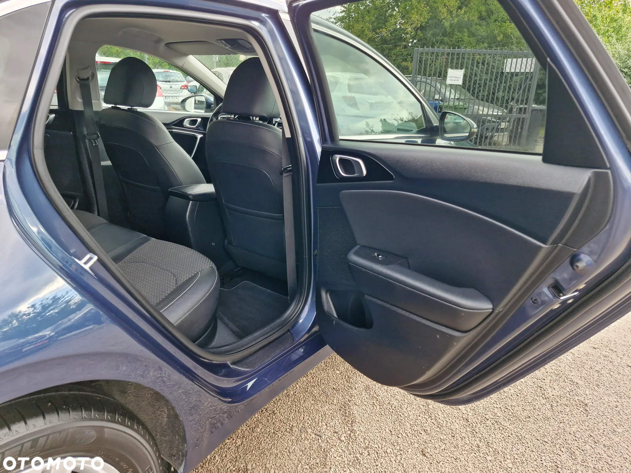 Kia Ceed - 17