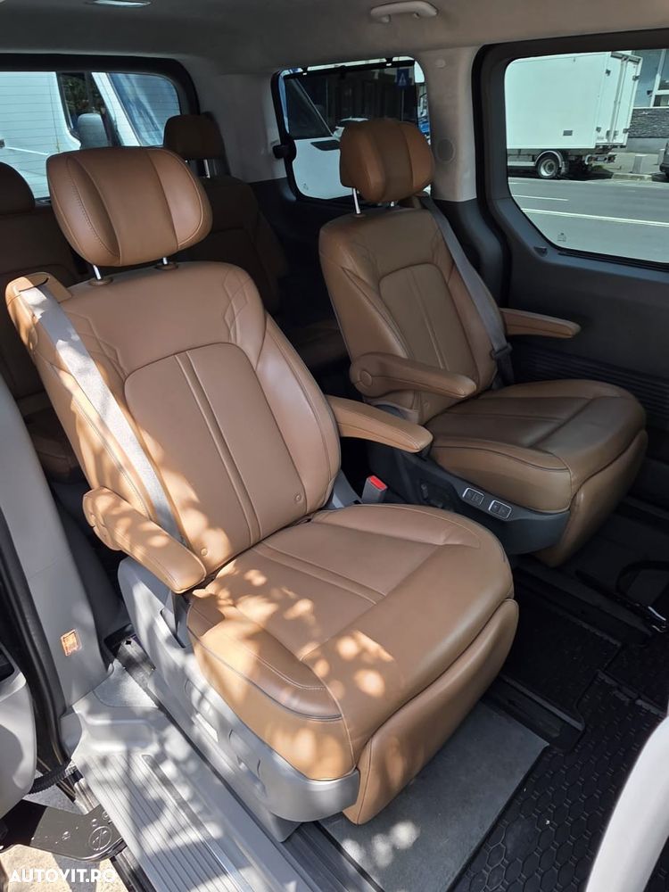 Hyundai Staria 2.2 CRDi Allrad Signature - 20