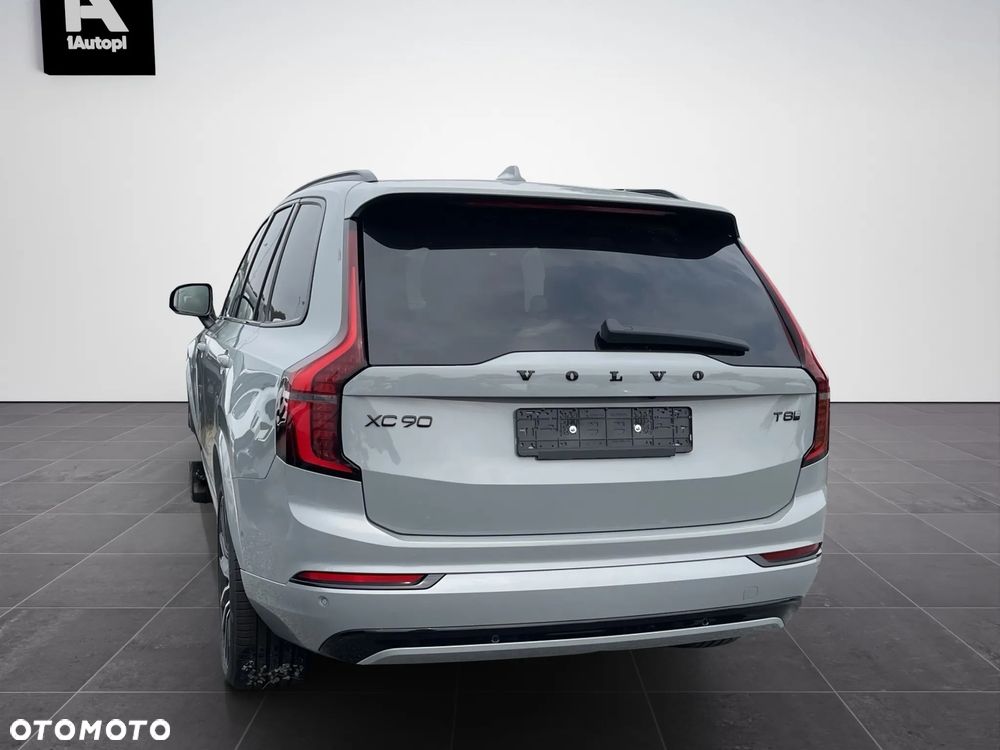 Volvo XC 90 T8 AWD Plug-In Hybrid Ultra Black Edition 7os - 7