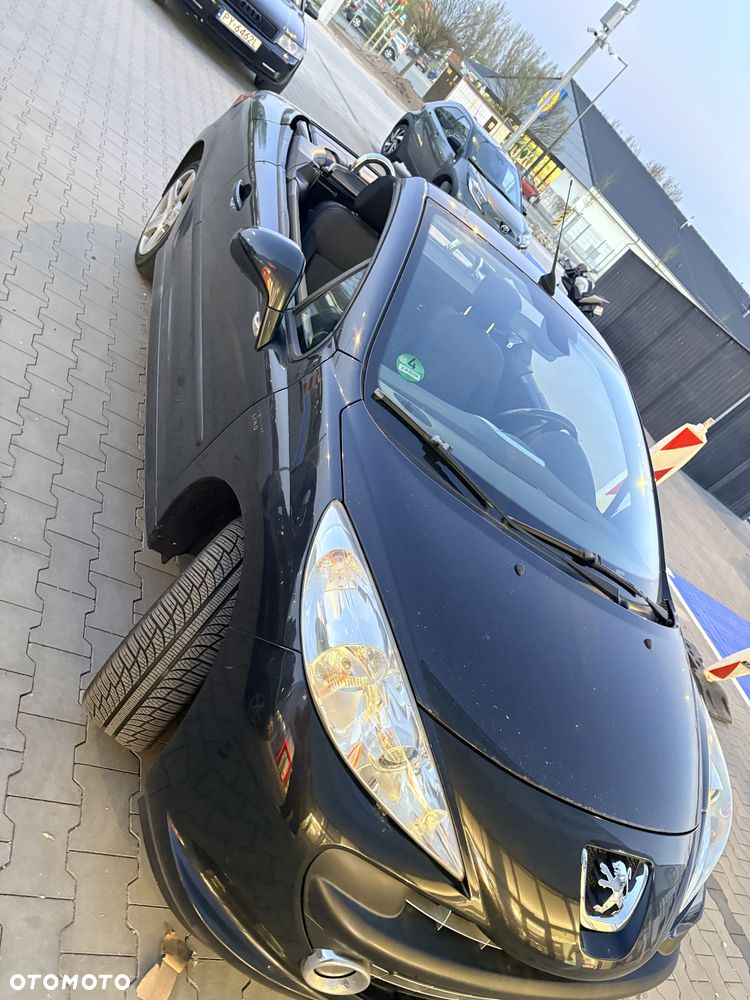Peugeot 207 CC - 15