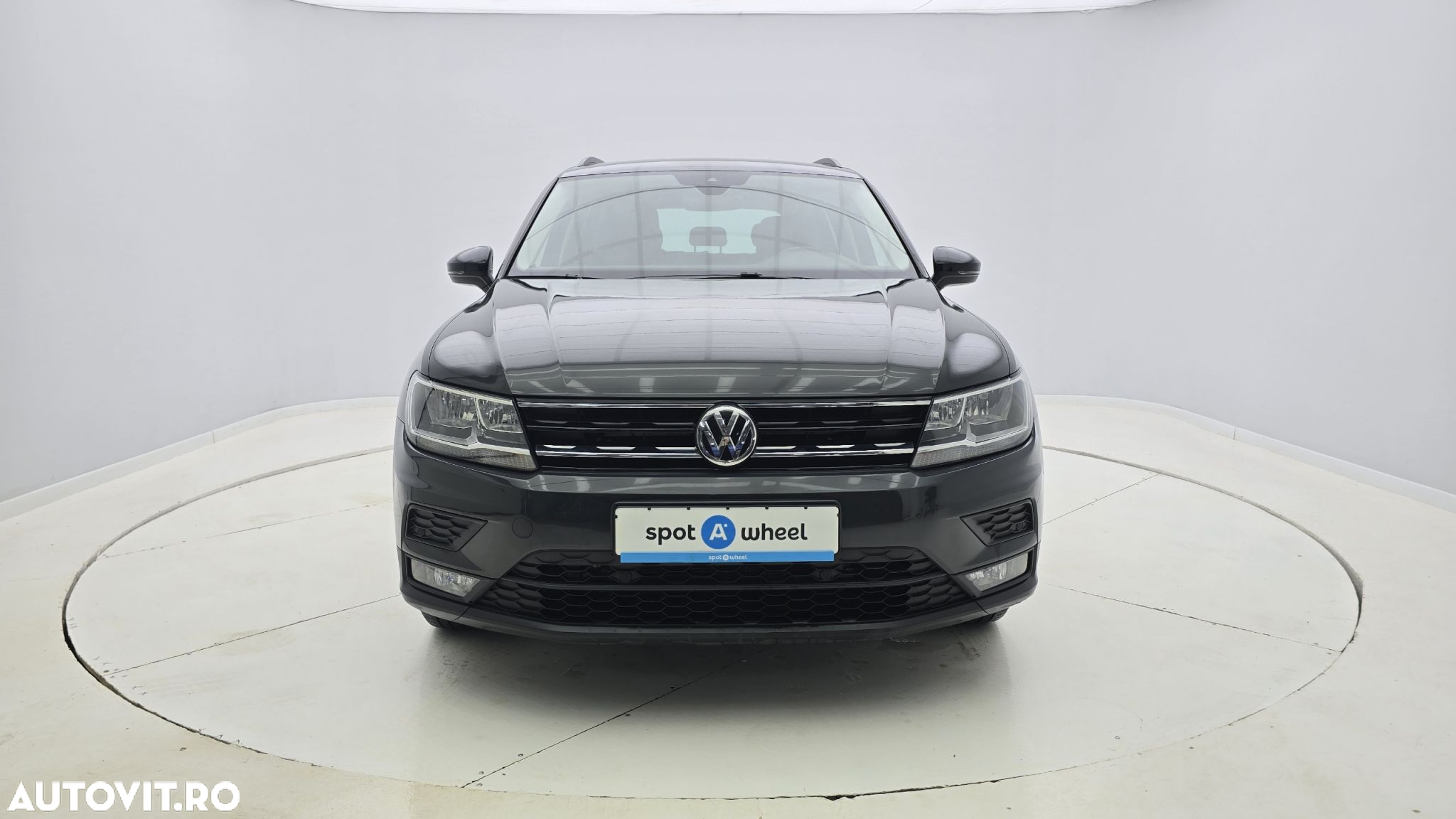 Volkswagen Tiguan 2.0 TDI 4Mot DSG Comfortline - 2