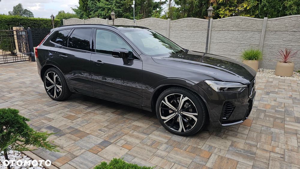 Volvo XC 60 T8 Plug-In Hybrid AWD Ultimate Dark - 2
