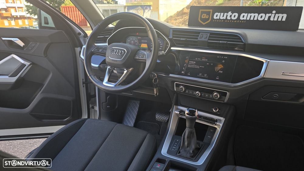 Audi Q3 45 TFSIe S tronic - 24