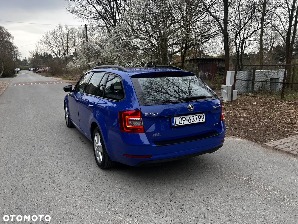 Skoda Octavia 1.5 TSI G-TEC DSG Active - 7