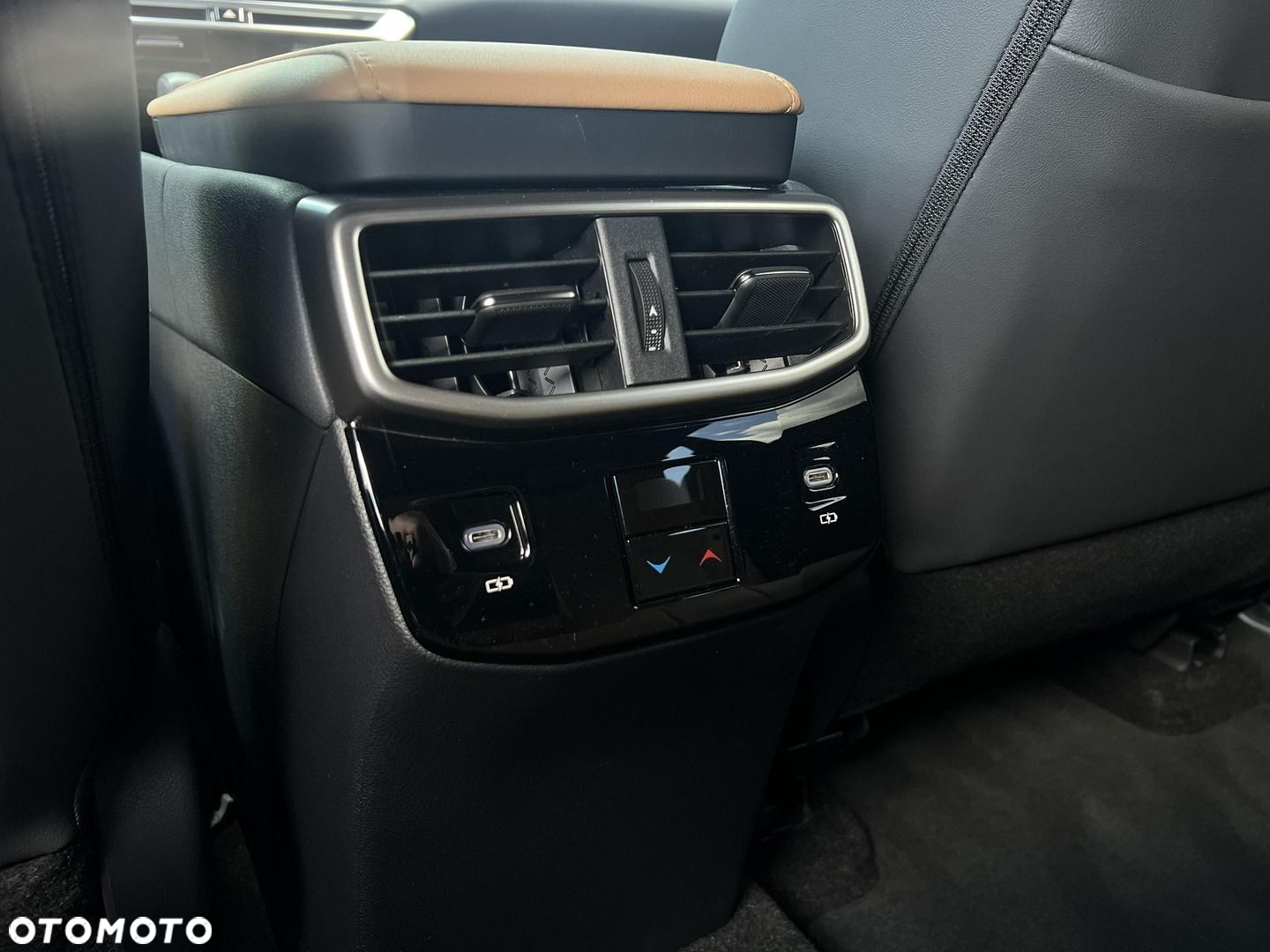 Lexus RX - 18