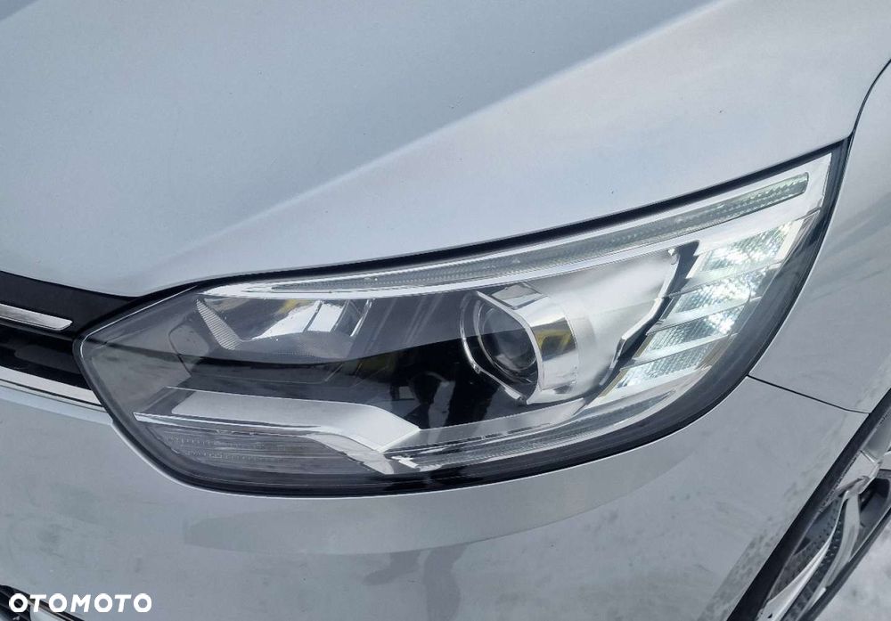 Renault Grand Scenic - 31