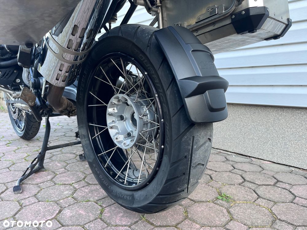 BMW GS - 12