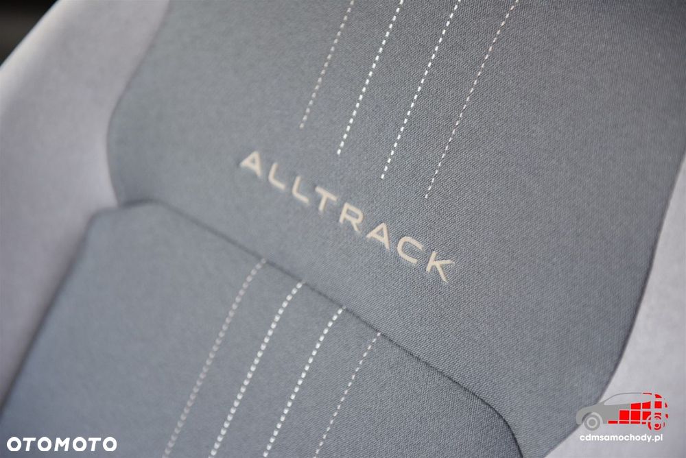 Volkswagen Golf - 17